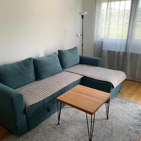 Apartman New With Parking Garage Szkopje