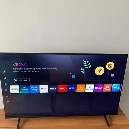 New With Parking Garage Apartman *