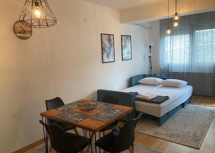 Apartman New With Parking Garage *