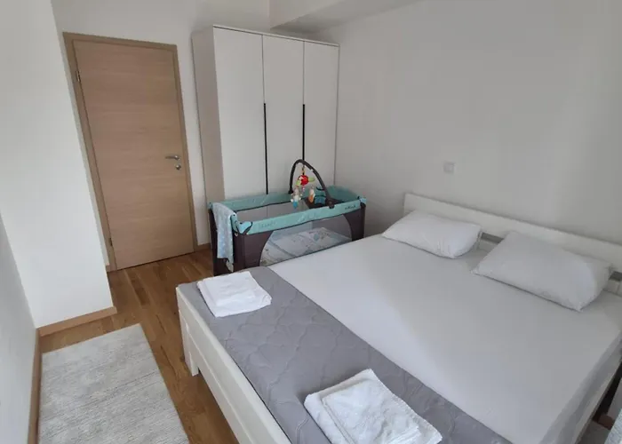 New With Parking Garage Appartement Skopje